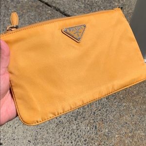 PRADA TESSUTO WRISTLET🌞